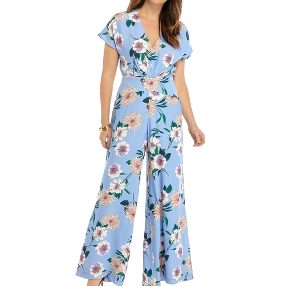 Taylor Pants - NWT Taylor Women's Floral Jumpsuit